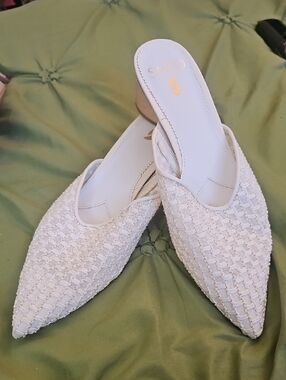 SARTO by Franco Sarto Off White Woven Pointed Toe Women’s Mule